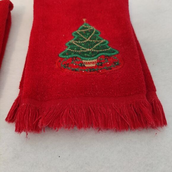Cannon Red Christmas Tree Joy Embroidered Holiday Fringe Fingertip Towels VTG 2 - Picture 5 of 9
